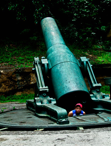 Corregidor Island Battery Way, Battery Way, World War II, Island of Corregidor, Corrigedor Island, tadpole, Freeport Zone Subic Bay Region 3, history from Spaniards, history from Americans, history from Japanese, Filipino heroes fought against, Philippines' premiere national parks, Philippines History, Philippines History of Corregidor, History of Corregidor