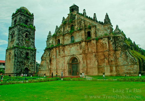 tourist spots of Ilocos Norte, Ilocos Norte, Paoay Church Laoag City, Paoay Church, Laoag City, ST. Agustine Church, world Heritage church, Earthquake Baroque architecture, Gothic and Oriental, coral stone bell tower, World War II, World heritage, Katipuneros, UNESCO’s World heritage