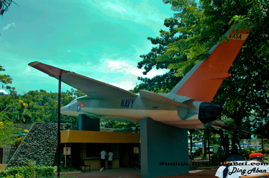 Subic Bay Metropolitan Authority, Marikit Park Olongapo, Marikit Park, Olongapo City, Subic Naval BaseX Gordon College, U. S. Navy plane, historical and heritage, R-A5 Vigilante