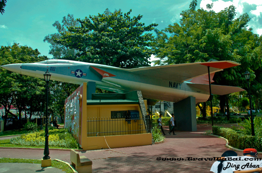 Subic Bay Metropolitan Authority, Marikit Park Olongapo, Marikit Park, Olongapo City, Subic Naval BaseX Gordon College, U. S. Navy plane, historical and heritage, R-A5 Vigilante