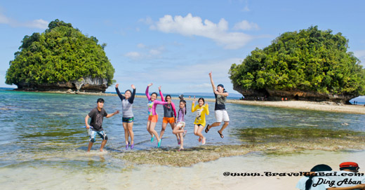 Britania Group of Island Surigao Del Sur, Enchanted River Surigao del Sur, Tinuy-an Falls Surigao del Sur, Bislig Tinuy-an Falls, Island of Surigao Del Sur, best tourist spots in Mindanao, 24 islands and islets scattered, Hiyod-hiyoran Island Surigao del Sur, Boslon Island Surigao del Sur, Naked Island Surigao del Sur, Hagonoy Island Surigao del Sur