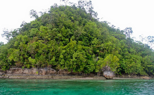 Britania Group of Island Surigao Del Sur, Enchanted River Surigao del Sur, Tinuy-an Falls Surigao del Sur, Bislig Tinuy-an Falls, Island of Surigao Del Sur, best tourist spots in Mindanao, 24 islands and islets scattered, Hiyod-hiyoran Island Surigao del Sur, Boslon Island Surigao del Sur, Naked Island Surigao del Sur, Hagonoy Island Surigao del Sur