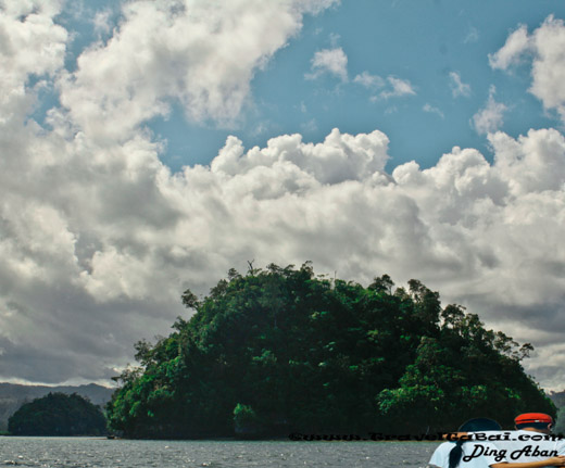 Britania Group of Island Surigao Del Sur, Enchanted River Surigao del Sur, Tinuy-an Falls Surigao del Sur, Bislig Tinuy-an Falls, Island of Surigao Del Sur, best tourist spots in Mindanao, 24 islands and islets scattered, Hiyod-hiyoran Island Surigao del Sur, Boslon Island Surigao del Sur, Naked Island Surigao del Sur, Hagonoy Island Surigao del Sur