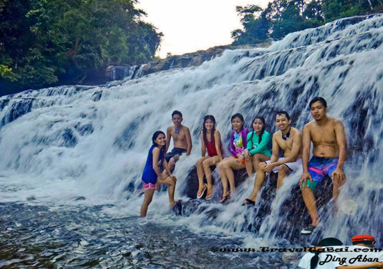 Tinuy-An Falls Bislig City, Tinuy-An Falls Surigao del Sur, tourist destination, Mindanao tourist destination, How to go to Bislig, Surigao del Sur, How to go to Tinuy-an falls, Enchanted River of Hinatuan, Sitio Sote, Barangay Burboanan, Bislig City, Niagara falls of the Philippines, Tinuy-an Falls, Surigao del Sur in the Southern Island of Mindanao