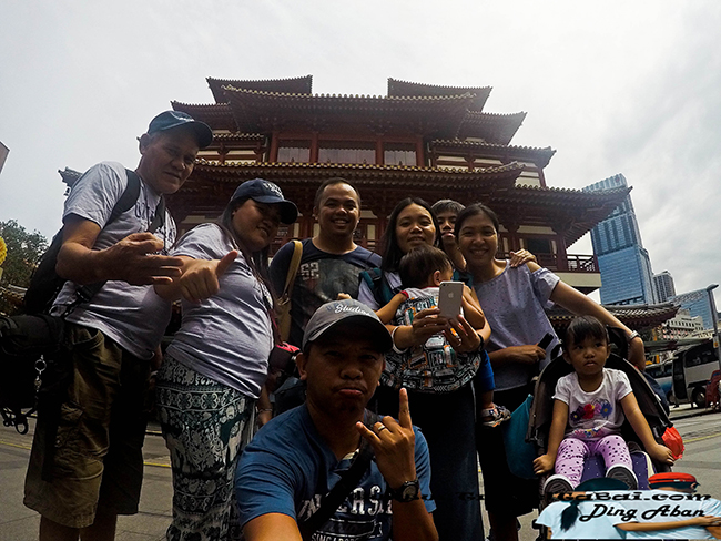 Buddha Tooth Relic Temple, china town Singapore, Chinatown, Chinatown nearest temple, Chinatown Singapore, Chinatown street food, Chinatown Street Market, food street Chinatown, Sri Mariamman Temple, temple in Chinatown