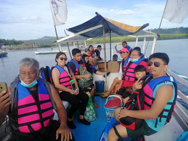 Balsa Sa Alubijid,Balsa Sa Languindingan,Balsa Misamis Oriental,Balsa,Summer Outing,Family outing,Tourist resort,Balsa Sa Alubijid Misamis Oriental,Balsa Outing,balsa sa sugbongcogon,balsa sa baybay alubijid,balsa sa baybay,Family Bonding,Best balsa in place,how to go to Balsa,Balsa Guide,Guide going to balsa, how to go to balsa, tips going to balsa,