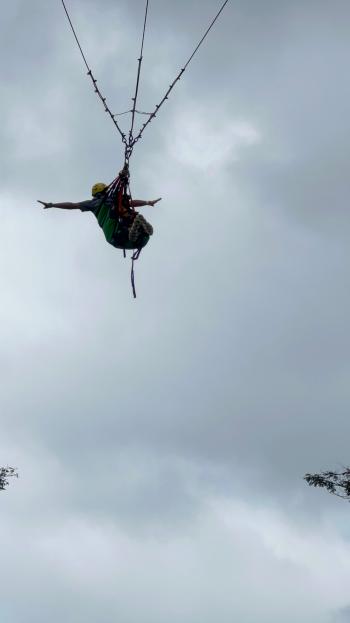 Drop Zone Dahilayan Superman